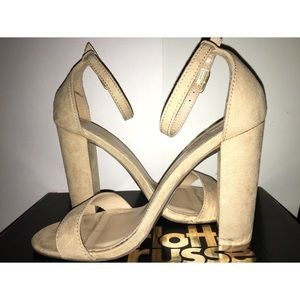High heel nude sandals